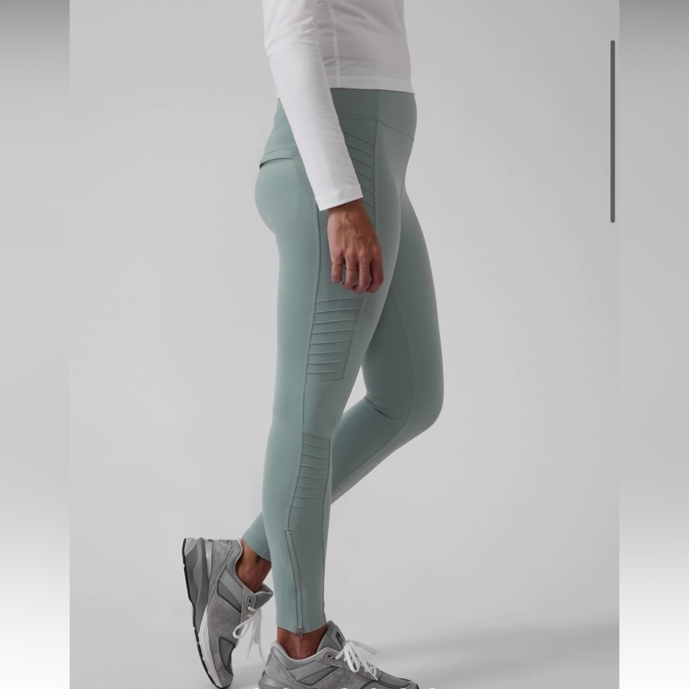 Athleta leggings - Picture 3 of 5